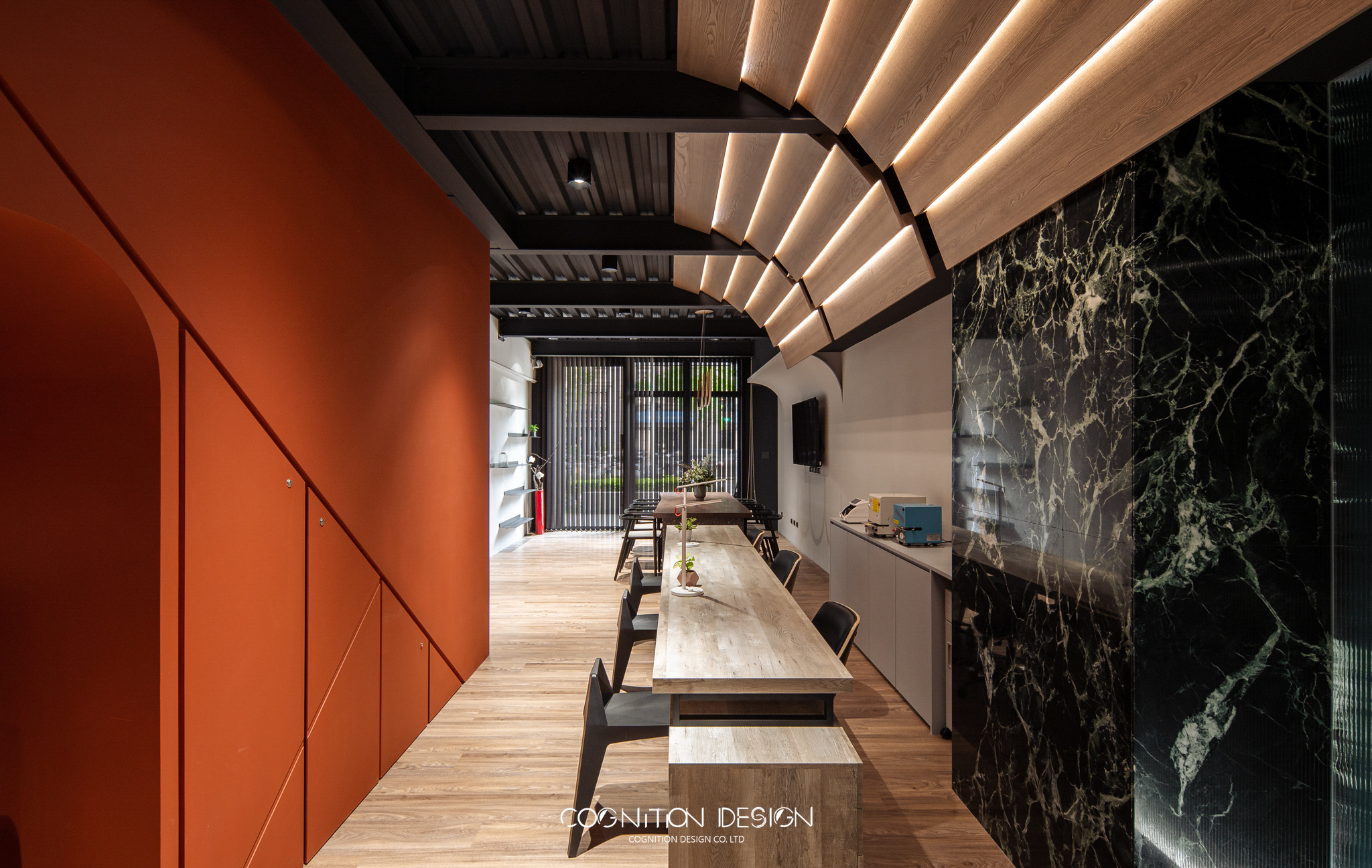 現代風格巧思結合禪風室內設計風格，混搭出獨特的新東方辦公室風格