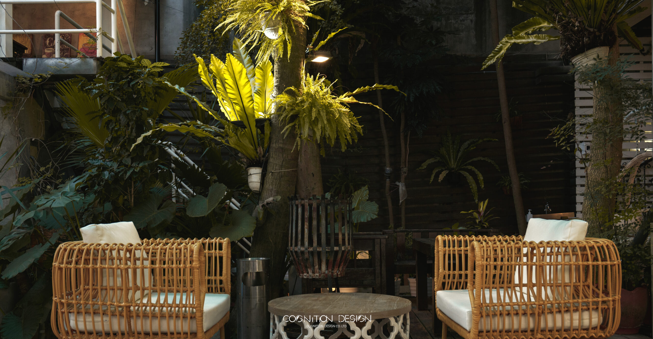 店面酒吧設計植栽可以增添空間氛圍