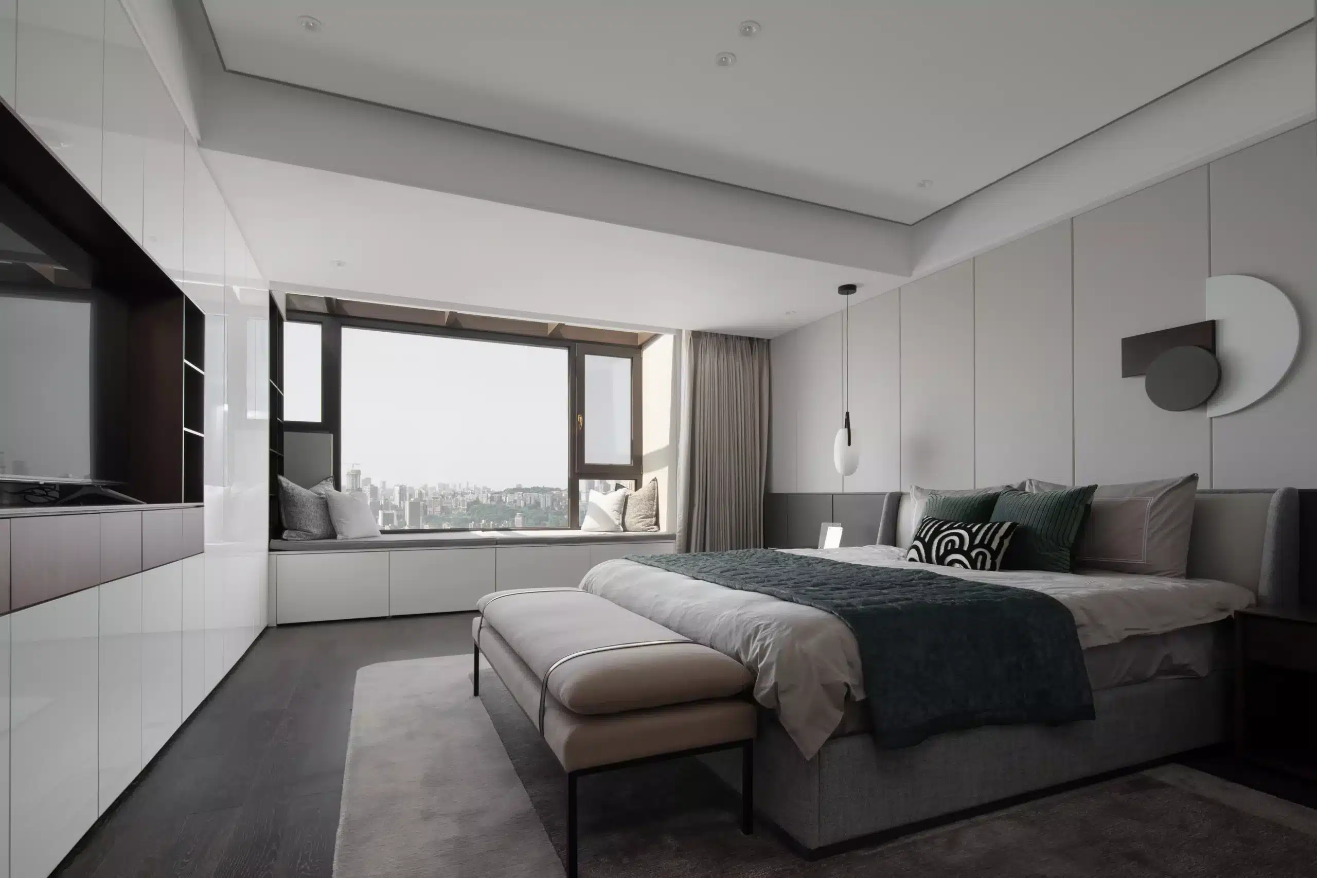 大面積採光主臥室設計