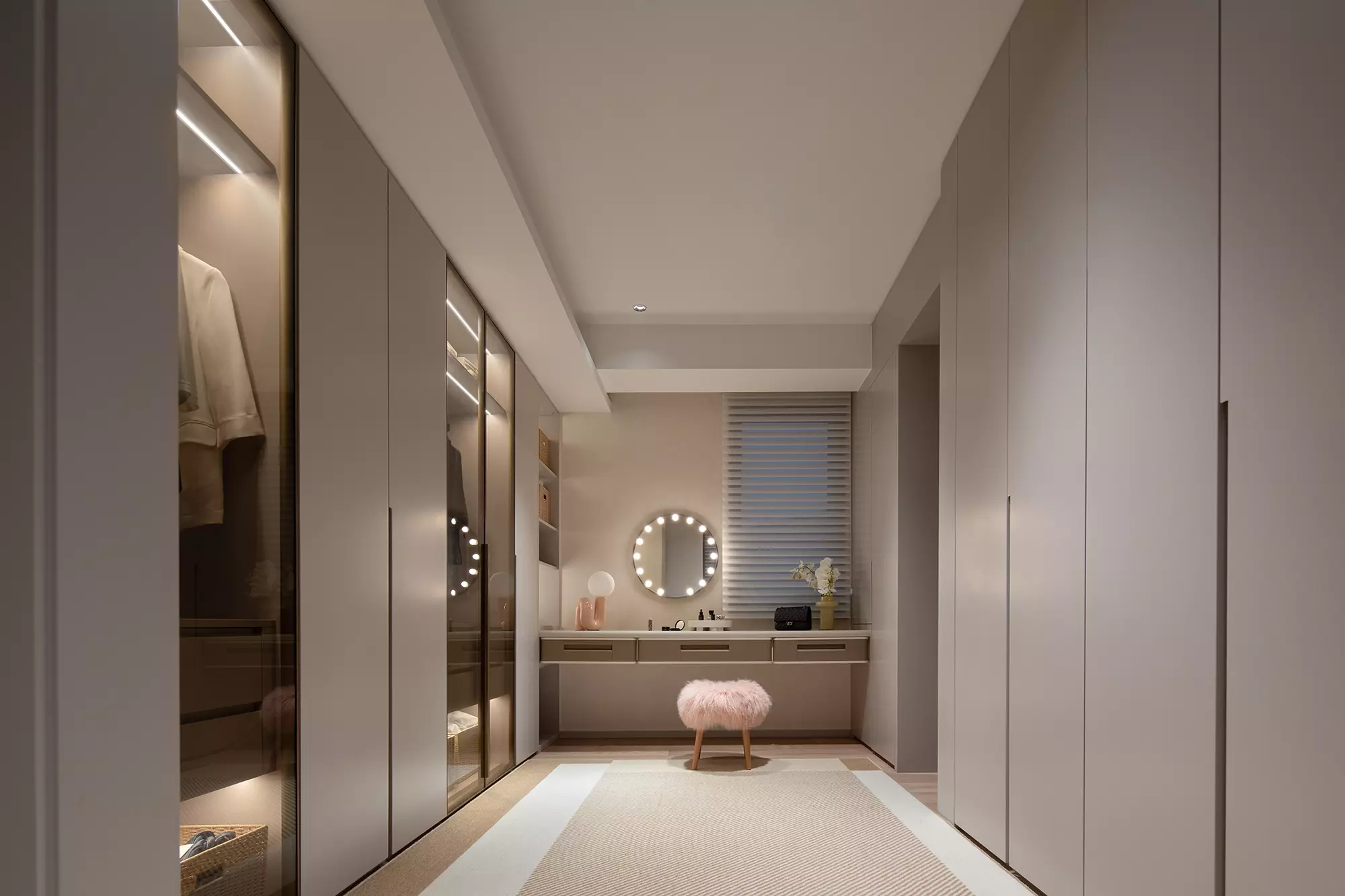 華固建設評價，奢華更衣室分享圖