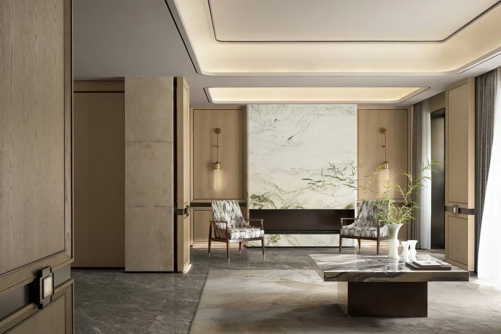 客廳造型天花板設計，利用圓弧導角修飾大樑的裝潢案例